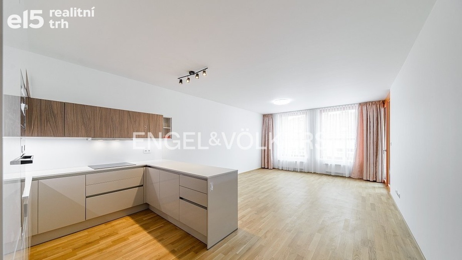 Pronájem byty 3+kk, 92 m² - Praha - Smíchov