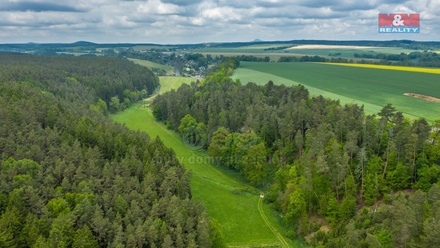 Prodej zahrady 1 800 m², Bílá Hlína
