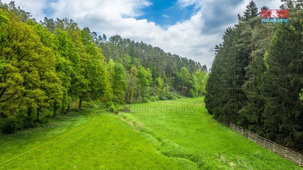 Prodej zahrady 1 800 m², Bílá Hlína