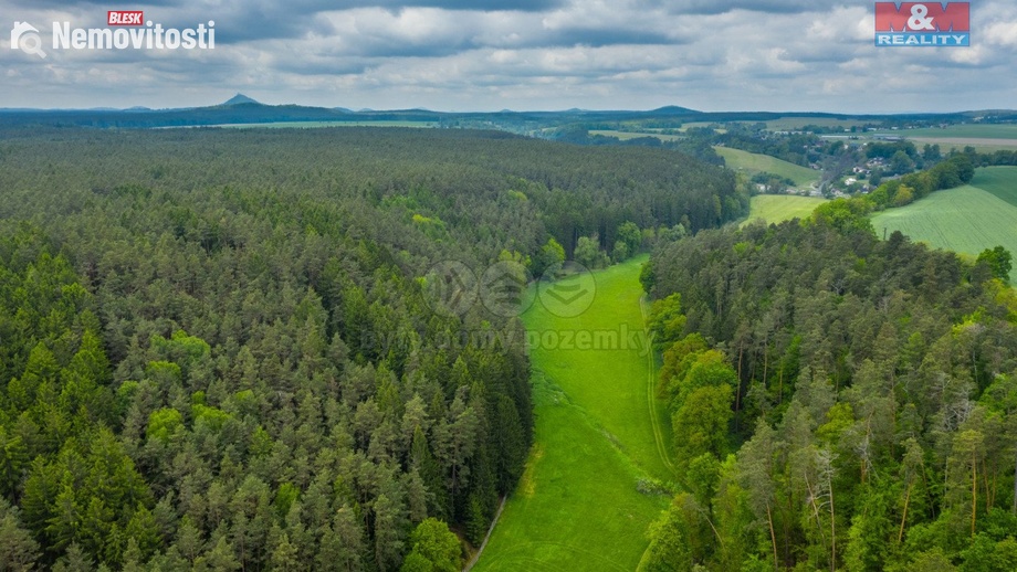 Prodej zahrady 1 800 m², Bílá Hlína