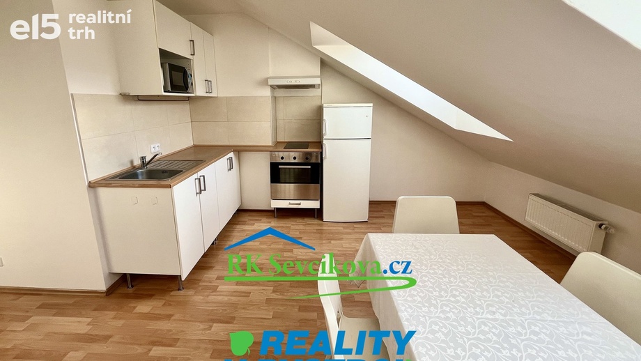 Pronájem byty 2+1, 53 m² - Brno - Slatina