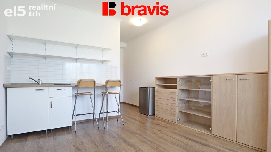 Pronájem byty 1+kk, 20 m² - Popůvky