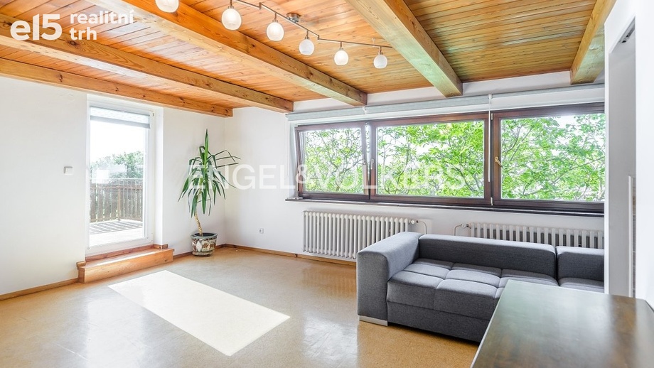 Pronájem rodinného domu 225 m², Praha - Břevnov