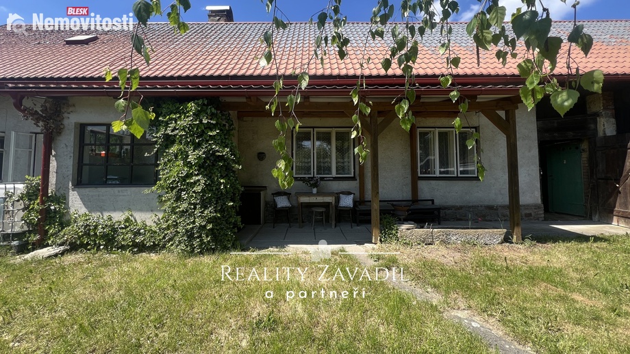 Prodej rodinného domu 156 m², Bezděkov