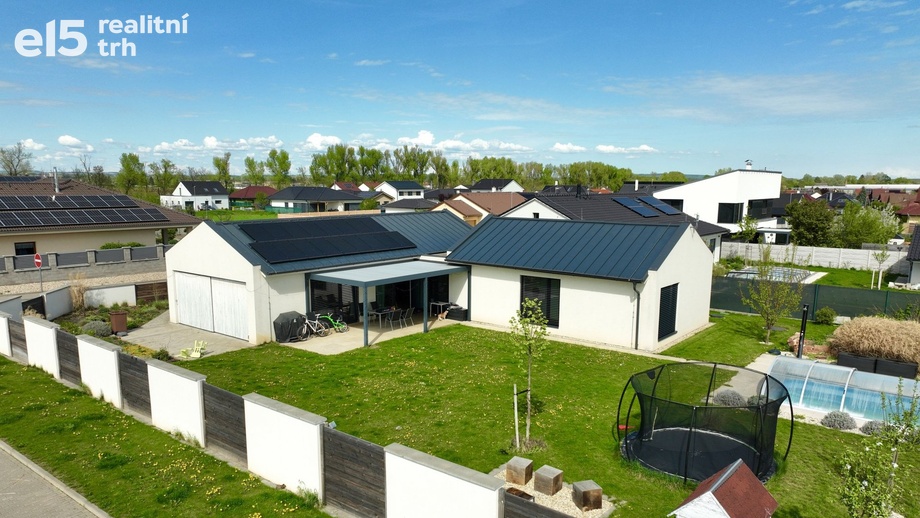 Prodej rodinné domy, 193 m² - Pohořelice