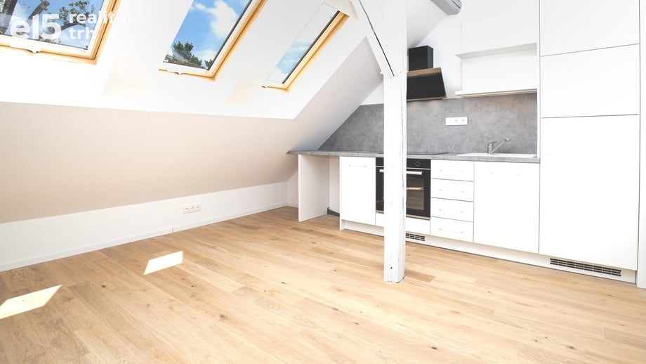 Pronájem byty 1+kk, 22 m² - Brno - Žabovřesky