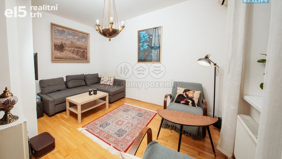Prodej byty 2+kk, 43 m² - Praha - Libeň
