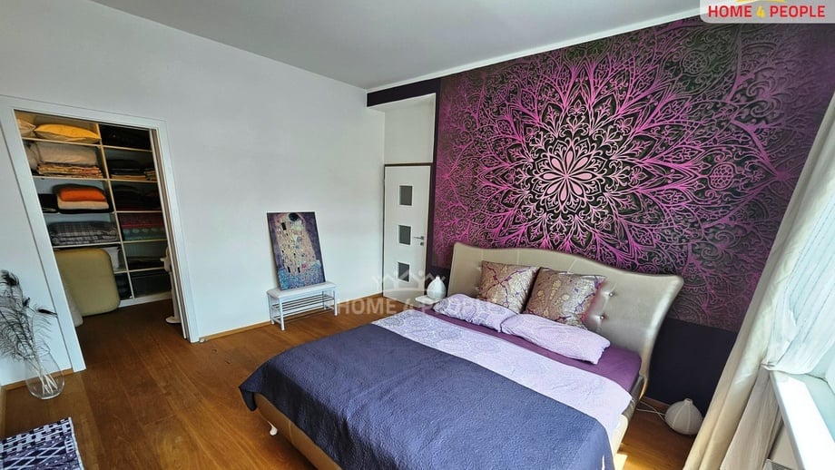 Prodej byty 2+1, 76 m² - Praha - Košíře