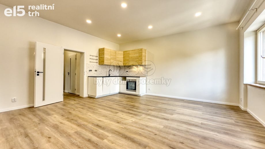 Pronájem byty 2+kk, 55 m² - Nymburk