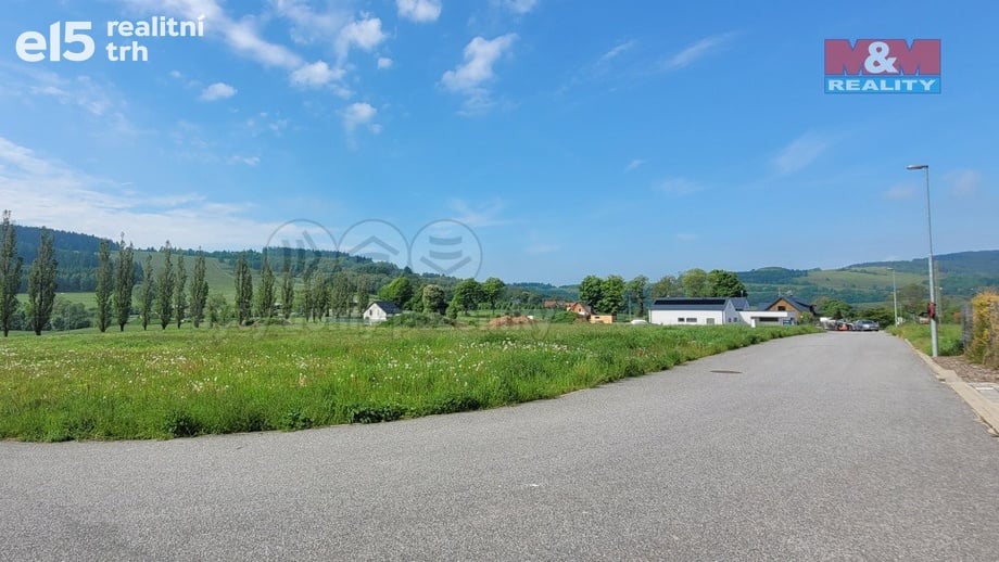Prodej stavebního pozemku 1 500 m², Jeřmanice