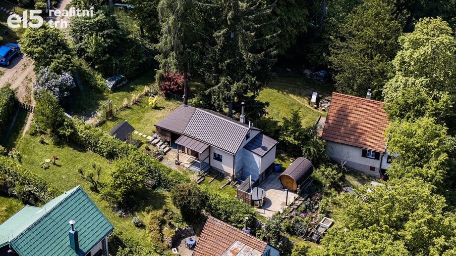Prodej chata, 38 m² - Roztoky