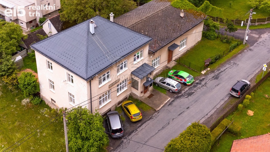 Prodej rodinné domy, 280 m² - Žlebské Chvalovice