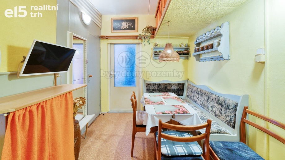 Prodej byty 2+1, 54 m² - Aš