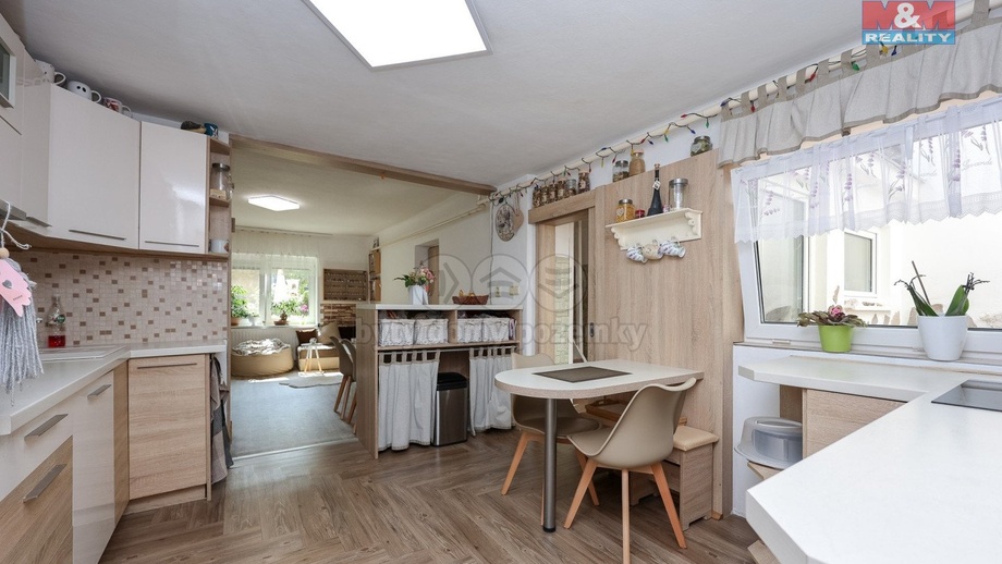 Prodej rodinné domy, 145 m² - Mostkovice