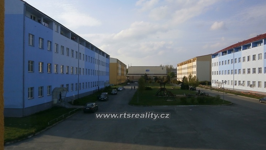 Pronájem byty 1+1, 40 m² - Milovice - Mladá