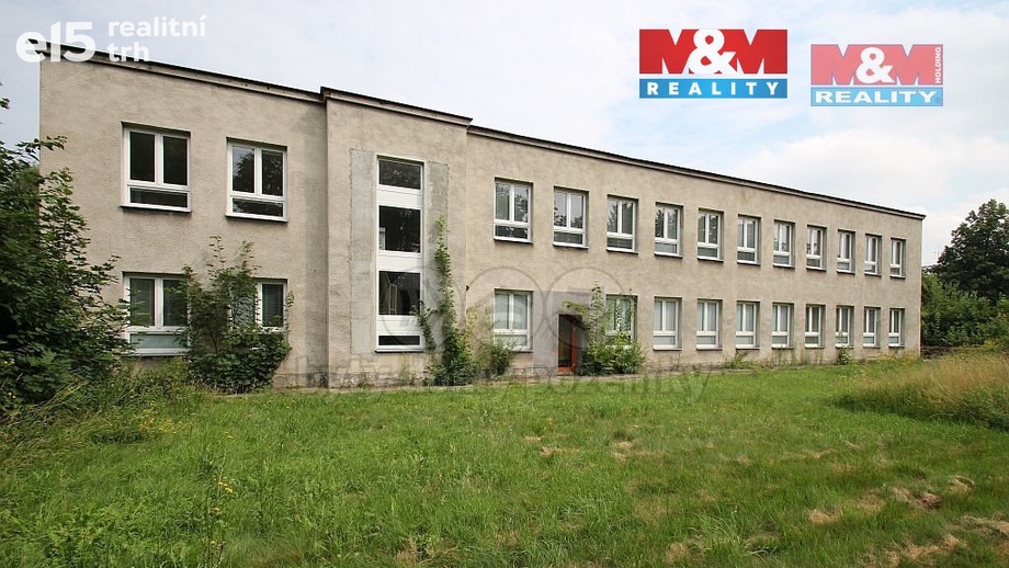 Prodej komerční nemovitosti 3 800 m², Karviná - Nové Město