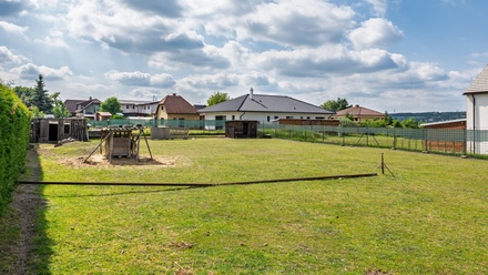 Prodej stavebního pozemku 870 m², Sojovice