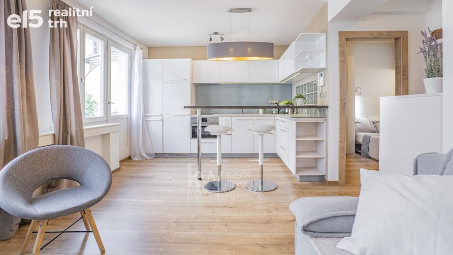 Pronájem byty 2+kk, 36 m² - Praha - Nové Město