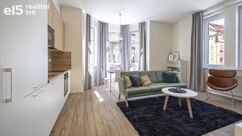 Pronájem byty 2+kk, 46 m² - Praha - Holešovice