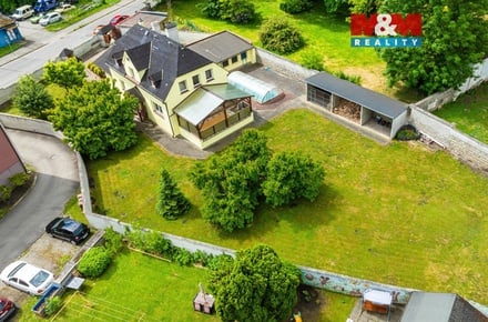 Prodej rodinného domu 240 m², Česká Lípa