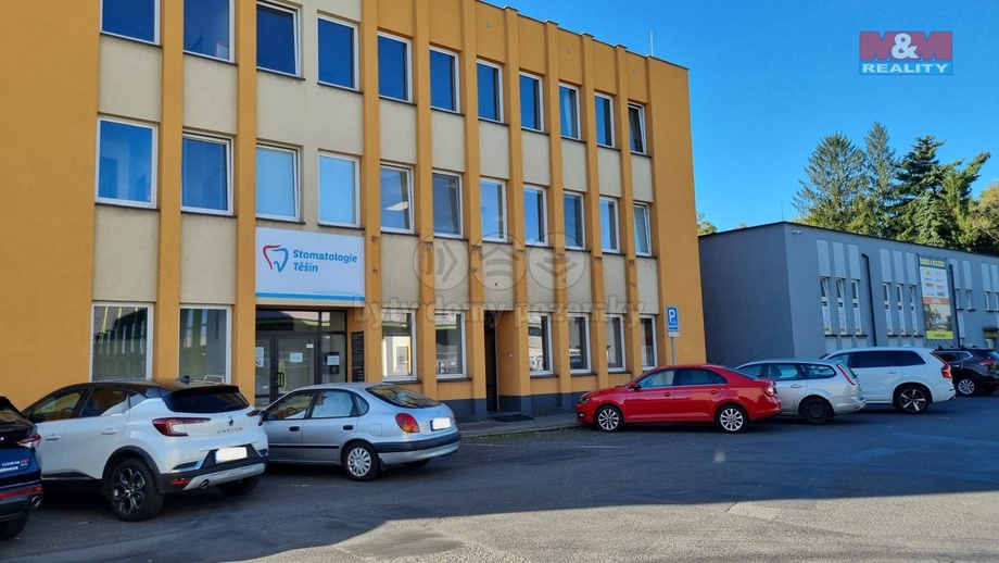 Pronájem obchodní prostory, 203 m² - Český Těšín