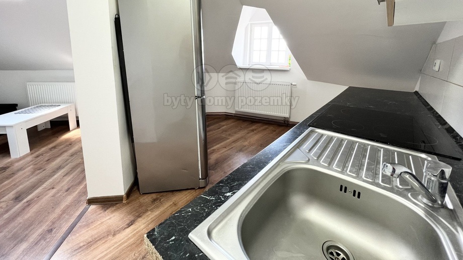 Pronájem byty 2+kk, 50 m² - Opočno