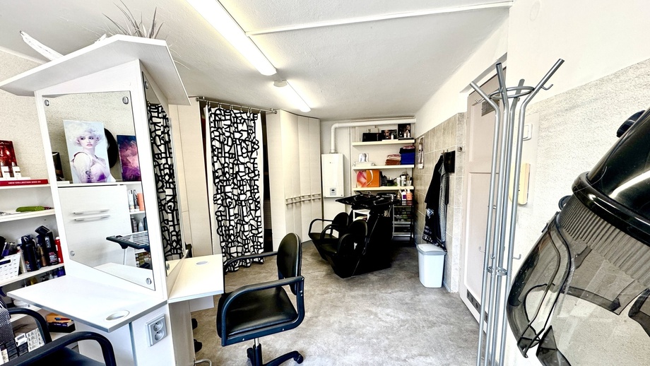 Pronájem obchodní prostory, 25 m² - Mladá Boleslav II