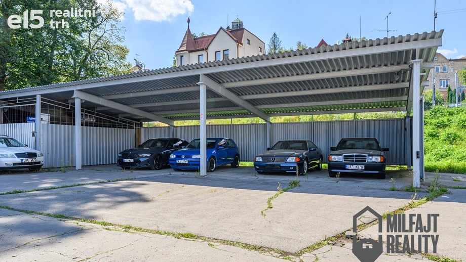 Pronájem garážové stání, 25 m² - Jablonec nad Nisou