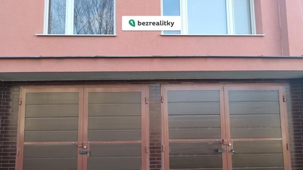 Prodej garáže 16 m², Most II