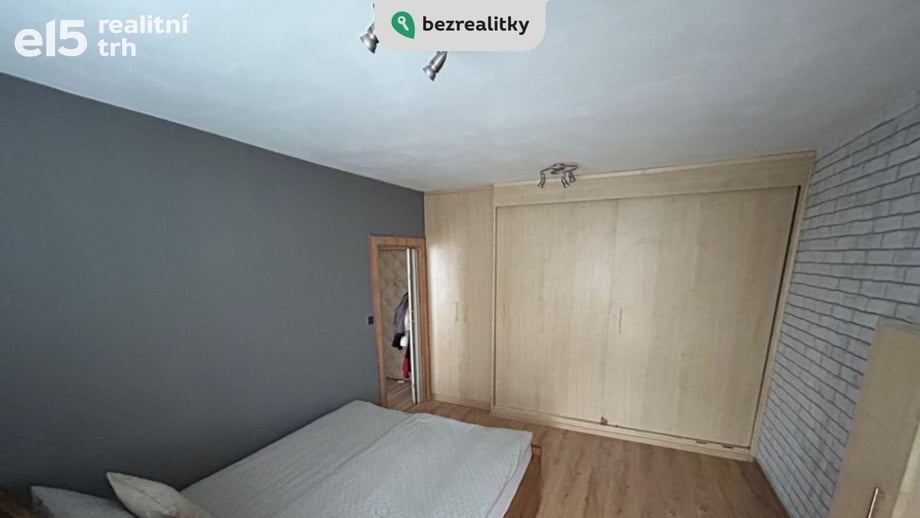 Prodej byty 1+1, 33 m² - Adamov