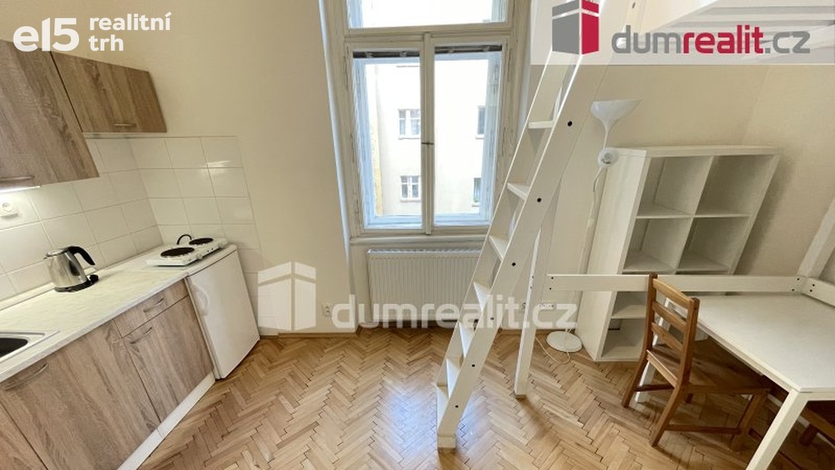 Pronájem byty 1+kk, 22 m² - Praha - Smíchov