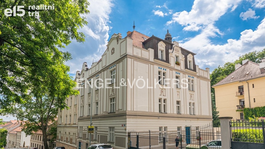 Pronájem kanceláře 69 m², Praha - Smíchov