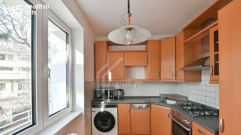 Prodej byty 2+1, 52 m² - Praha - Žižkov