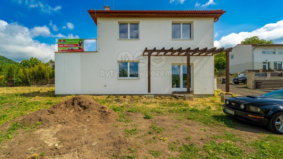 Prodej rodinné domy, 155 m² - Bystřany