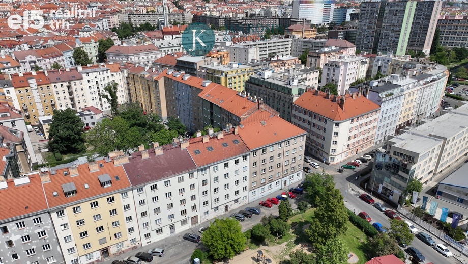 Prodej byty 2+kk, 54 m² - Praha - Vršovice