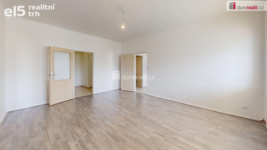 Pronájem byty 2+1, 76 m² - Opava - Město