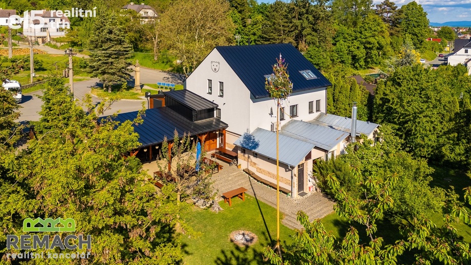 Prodej rodinného domu 320 m², Buchlovice