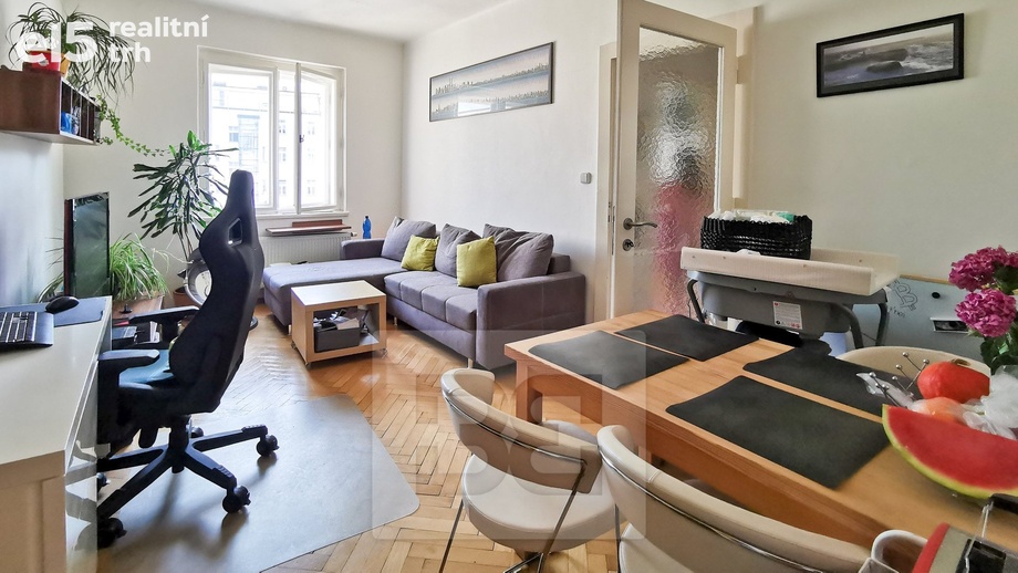Pronájem byty 2+kk, 46 m² - Praha - Holešovice