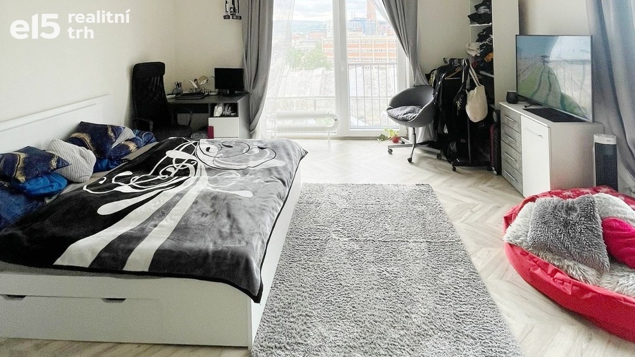 Pronájem byty 1+kk, 40 m² - Brno - Zábrdovice