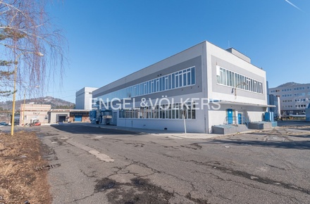 Pronájem výrobního prostoru 1 345 m², Kamenický Šenov
