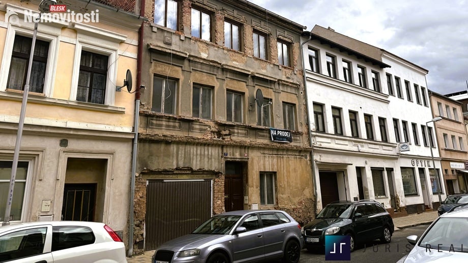 Prodej vícegeneračního domu 335 m², Teplice - Trnovany