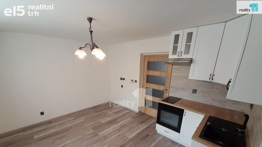 Pronájem byty 3+kk, 63 m² - Dolní Radechová