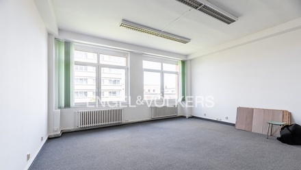 Pronájem kanceláře 36 m², Praha - Žižkov