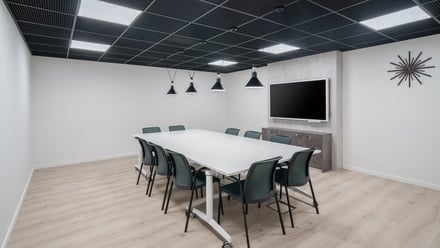 Pronájem kanceláře 60 m², Praha - Holešovice