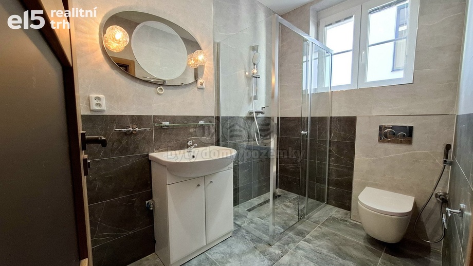 Pronájem byty 2+1, 74 m² - Karlovy Vary - Drahovice