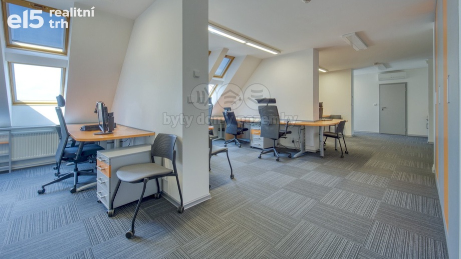Pronájem kanceláře, 182 m² - Plzeň - Jižní Předměstí
