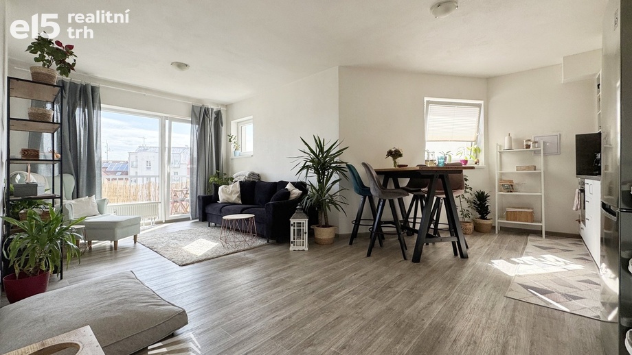 Pronájem byty 2+kk, 70 m² - Plzeň - Severní Předměstí
