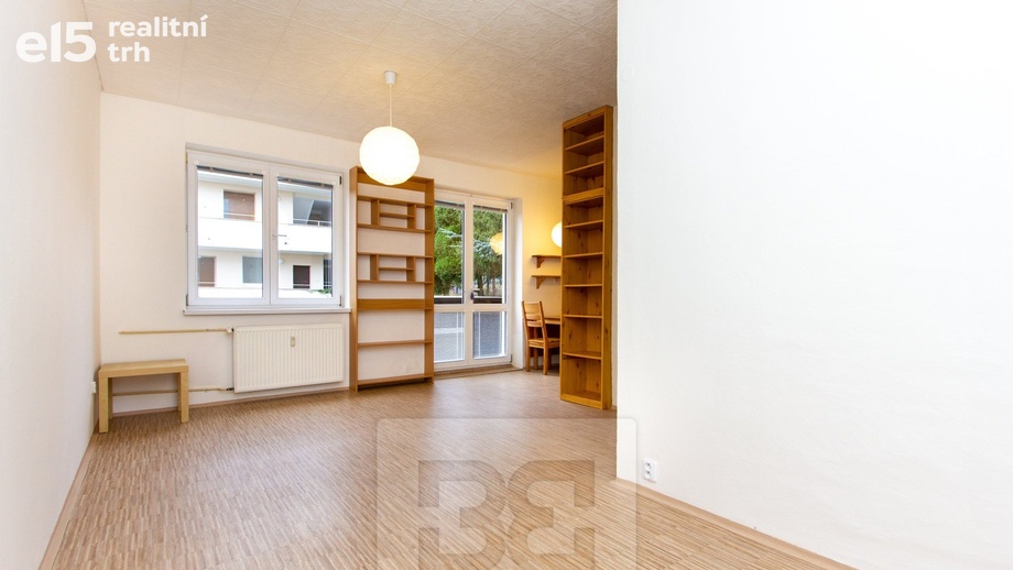 Pronájem byty 1+kk, 39 m² - Praha - Břevnov