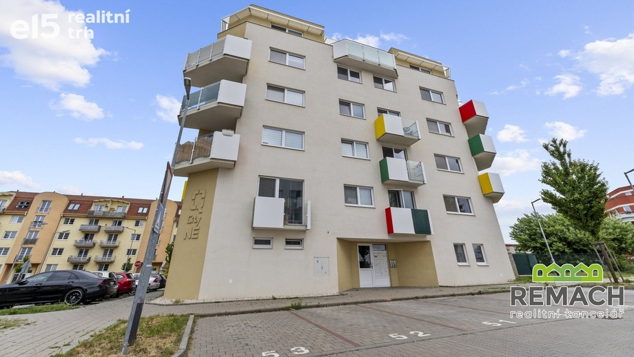 Prodej byty 1+kk, 41 m² - Uherské Hradiště - Sady