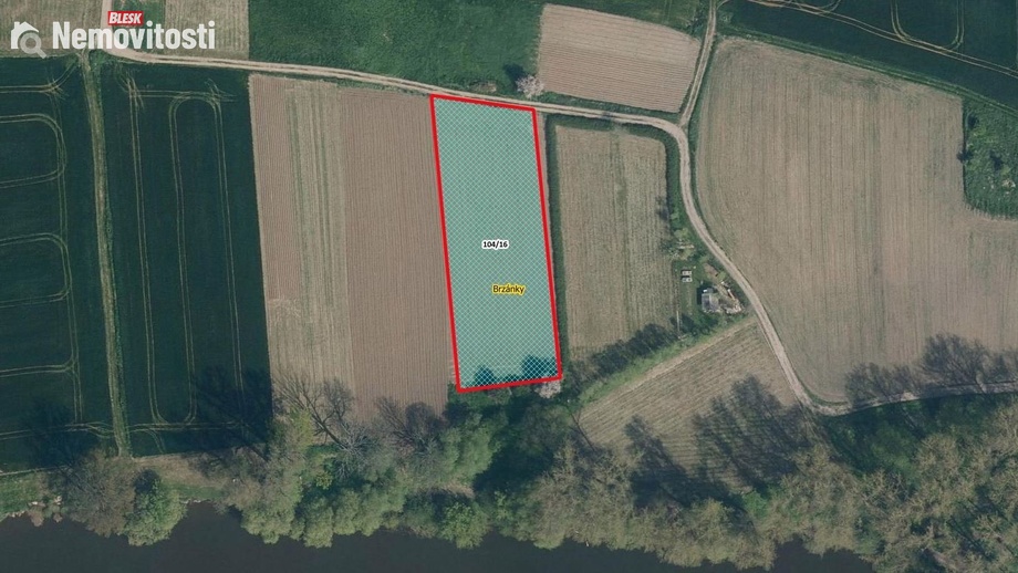 Prodej podílu 1/8 specifického pozemku 311 m², Brzánky